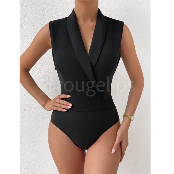 Black Bodysuit V-Neck Shawl Neck Collar Sleeveless - Picture 3 of 9
